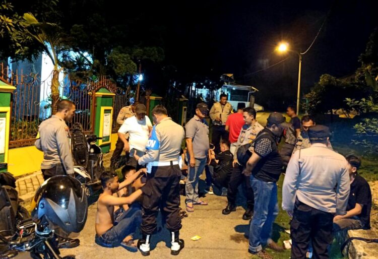 Polsek Terbanggi Besar Amankan 9 Orang Anggota Geng Motor